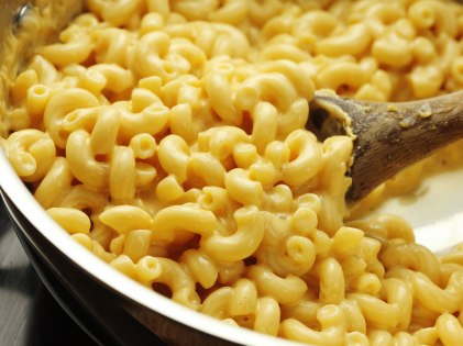20170105-3-ingredient-macaroni-and-cheese-10-thumb-1500xauto-435890